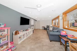 48 Butler St, West Islip, NY 11795 - Photo 19