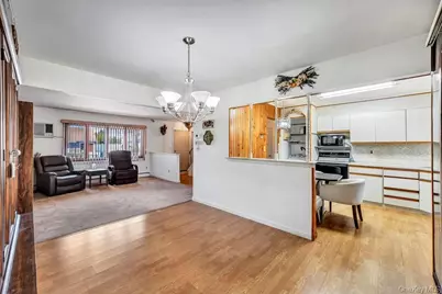 114 Norman Drive, Bohemia, NY 11716 - Photo 9