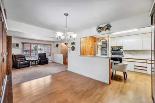 114 Norman Dr, Bohemia, NY 11716 - Photo 9