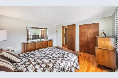 114 Norman Drive, Bohemia, NY 11716 - Photo 19