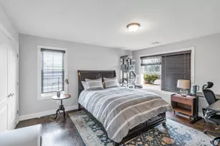 10 Beverly Rd, Farmingdale, NY 11735 - Photo 25