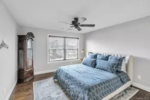 10 Beverly Rd, Farmingdale, NY 11735 - Photo 15