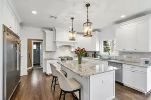 10 Beverly Rd, Farmingdale, NY 11735 - Photo 7