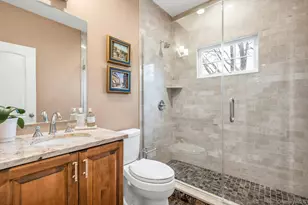 10 Beverly Rd, Farmingdale, NY 11735 - Photo 13