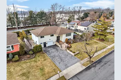 55 Executive Drive, Manhasset Hills, NY 11040 - Photo 41