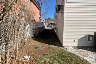 154-58 20th Rd, Whitestone, NY 11357 - Photo 25