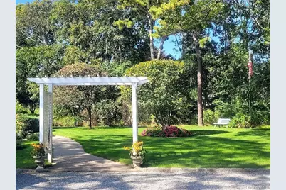 23 N Westbury Road, Hampton Bays, NY 11946 - Photo 19