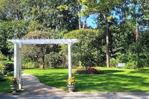 23 N Westbury Rd, Hampton Bays, NY 11946 - Photo 19