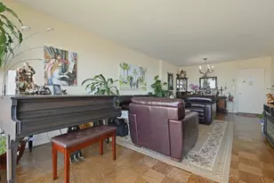 269-10 Grand Central Pkwy, Floral Park, NY 11005 - Photo 7