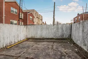 986 Neill Ave, Bronx, NY 10462 - Photo 3