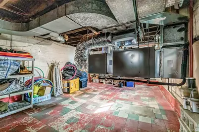 233 Clunie Avenue, Yonkers, NY 10703 - Photo 25