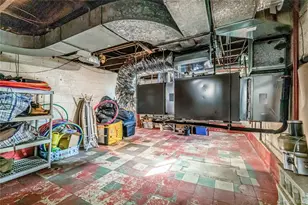 233 Clunie Ave, Yonkers, NY 10703 - Photo 25