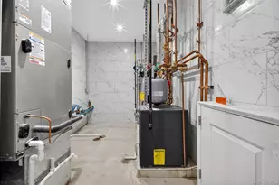 14-09 133rd Pl, College Point, NY 11356 - Photo 31