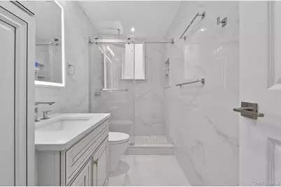 14-09 133rd Place, College Point, NY 11356 - Photo 27