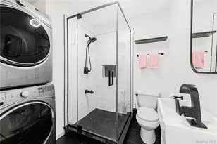 451 E 3rd St, Mount Vernon, NY 10553 - Photo 11