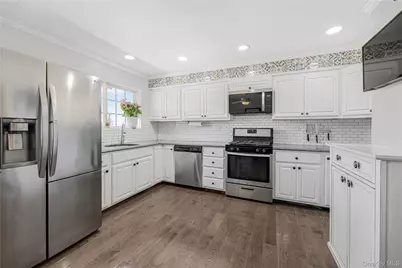 451 E 3rd Street, Mount Vernon, NY 10553 - Photo 7