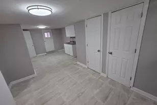 932 E 215th St, Bronx, NY 10469 - Photo 17