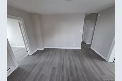 932 E 215th Street, Bronx, NY 10469 - Photo 13