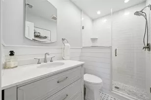 102 Peconic Dr S, Massapequa, NY 11758 - Photo 29