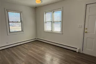 21 Sherwood Dr, Mastic Beach, NY 11951 - Photo 5