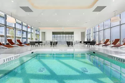 40-28 College Point Boulevard #810, Flushing, NY 11354 - Photo 3