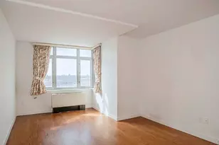 40-28 College Point Blvd, Flushing, NY 11354 - Photo 5