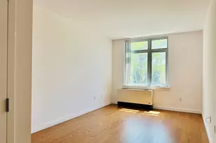 40-28 College Point Blvd, Flushing, NY 11354 - Photo 13