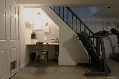 61-21 81st Street, Middle Village, NY 11379 - Photo 19