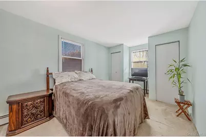 47 Thorburn Avenue, Patchogue, NY 11772 - Photo 23