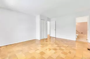 51 Jefferson Oval, Yorktown Heights, NY 10598 - Photo 13