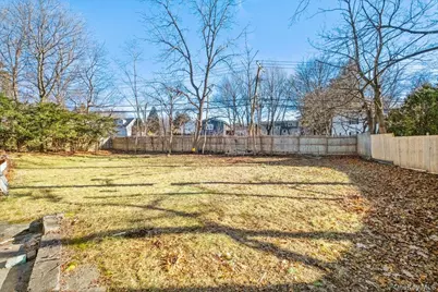 21 Park Avenue W, White Plains, NY 10607 - Photo 23