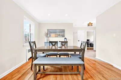 66 Robins Crescent #66, New Rochelle, NY 10801 - Photo 11