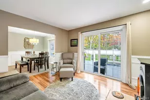 45 Floradora Dr, Mastic, NY 11950 - Photo 17