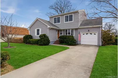 219 E John Street, Lindenhurst, NY 11757 - Photo 1