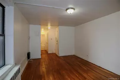 8720 175th Street #3J, Jamaica, NY 11432 - Photo 5