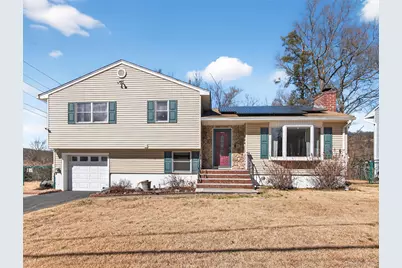 7 Greenway E, Sloatsburg, NY 10974 - Photo 1