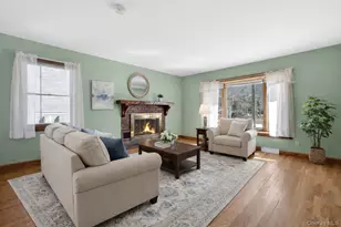 7 Greenway E, Sloatsburg, NY 10974 - Photo 3