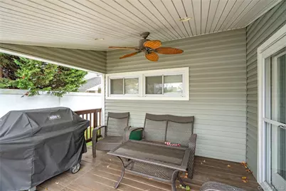 18 Bridle Lane, Hicksville, NY 11801 - Photo 29