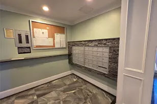 86-10 151 St, Howard Beach, NY 11414 - Photo 13