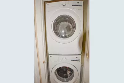 26 Saint Pauls Place, New Rochelle, NY 10801 - Photo 15