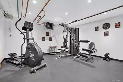 150 Glenwood Avenue #F5, Yonkers, NY 10703 - Photo 19
