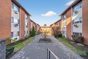 150 Glenwood Ave, Yonkers, NY 10703 - Photo 3