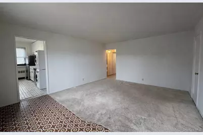 242-05 61 Avenue #F13 Lower, Little Neck, NY 11362 - Photo 7