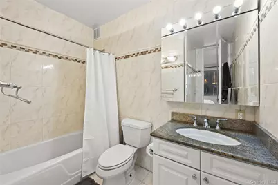 300 E 40 Street #12E, New York, NY 10016 - Photo 9