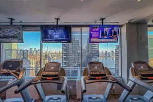 300 E 40th St, New York, NY 10016 - Photo 13