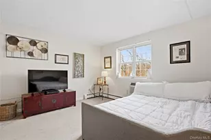 2 Consulate Dr, Tuckahoe, NY 10707 - Photo 9