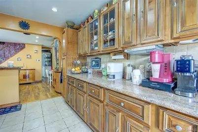 13536 95th Street, Ozone Park, NY 11417 - Photo 17