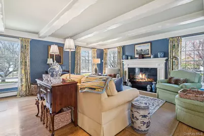 31 Fox Hunt Lane, Cold Spring Harbor, NY 11724 - Photo 9