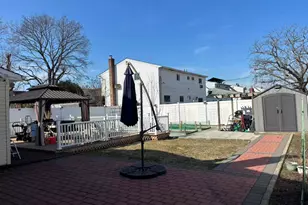 126 Bellmore Rd, East Meadow, NY 11554 - Photo 27