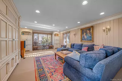 2 Chester Drive, Great Neck, NY 11021 - Photo 13